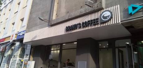 Изготовление и монтаж наружной рекламы. г. Екатеринбург, ул. Вайнера 8.